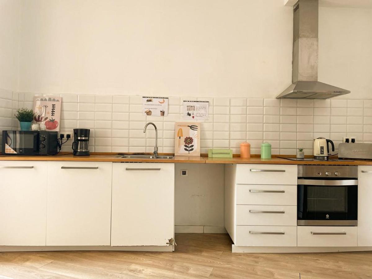 By La Rambla Rooms Βαρκελώνη Εξωτερικό φωτογραφία