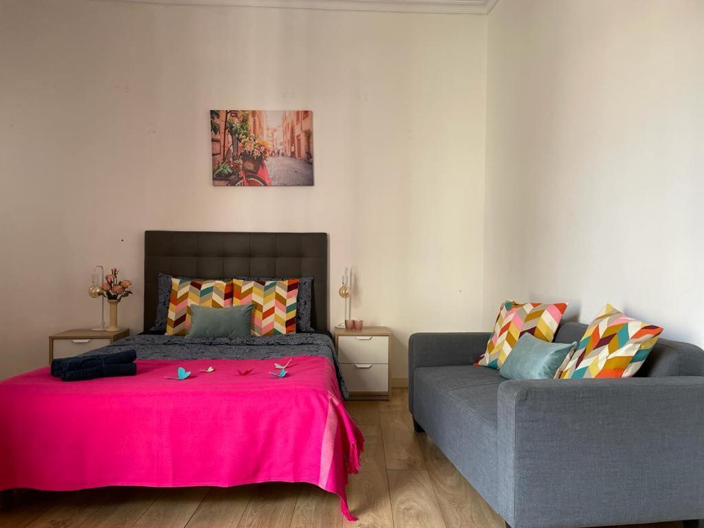By La Rambla Rooms Βαρκελώνη Εξωτερικό φωτογραφία
