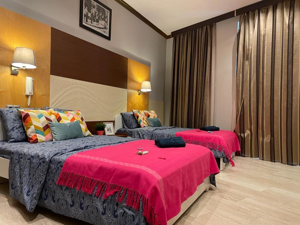 By La Rambla Rooms Βαρκελώνη Εξωτερικό φωτογραφία