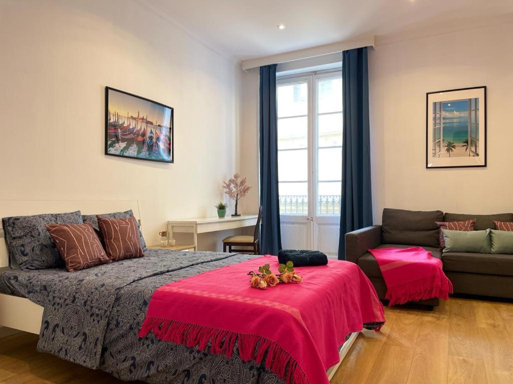 By La Rambla Rooms Βαρκελώνη Εξωτερικό φωτογραφία